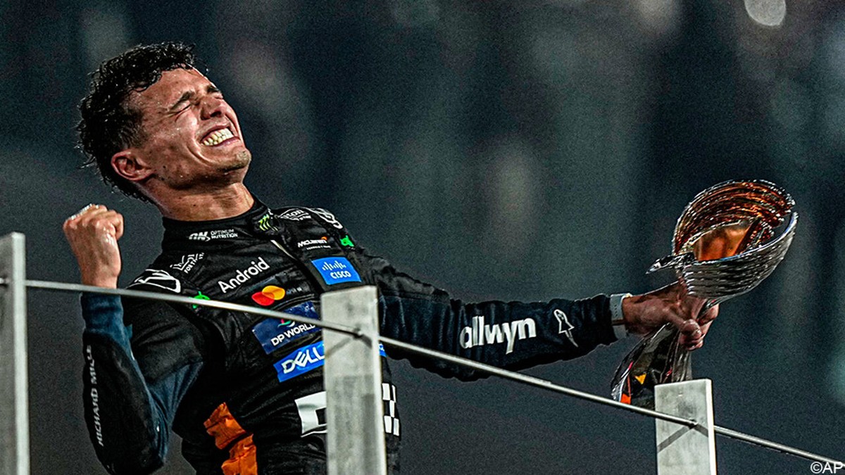 Met lef, maar ook met schrikmomentjes: Lando Norris pakt wereldtitel F1, Max Verstappen strandt op 2 punten in titelstrijd