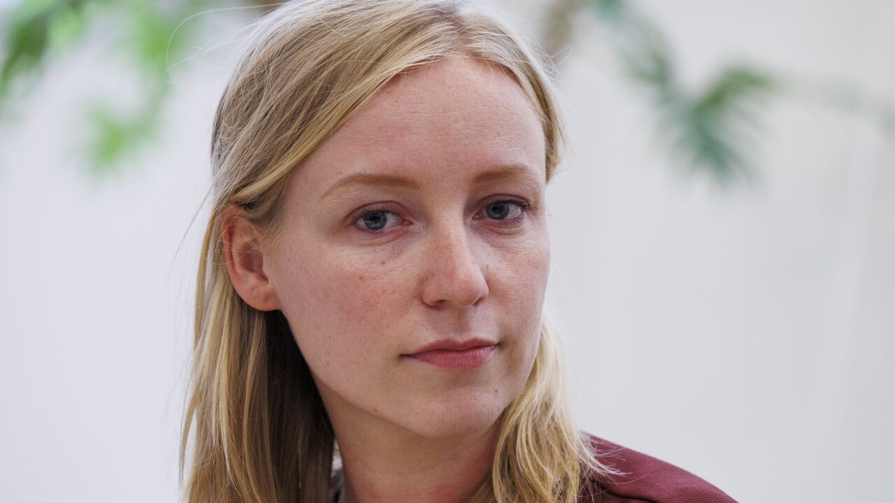 Minister Depraetere meteen met zwangerschapsverlof: "Risico op vroeggeboorte te groot"