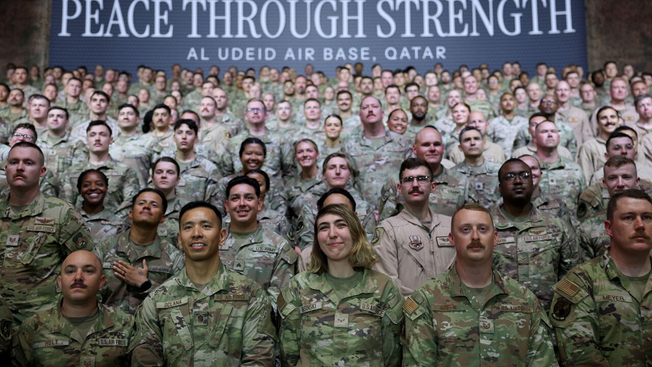 VS haalt deel van troepen weg uit militaire basis in Qatar na bedreigingen van Iran