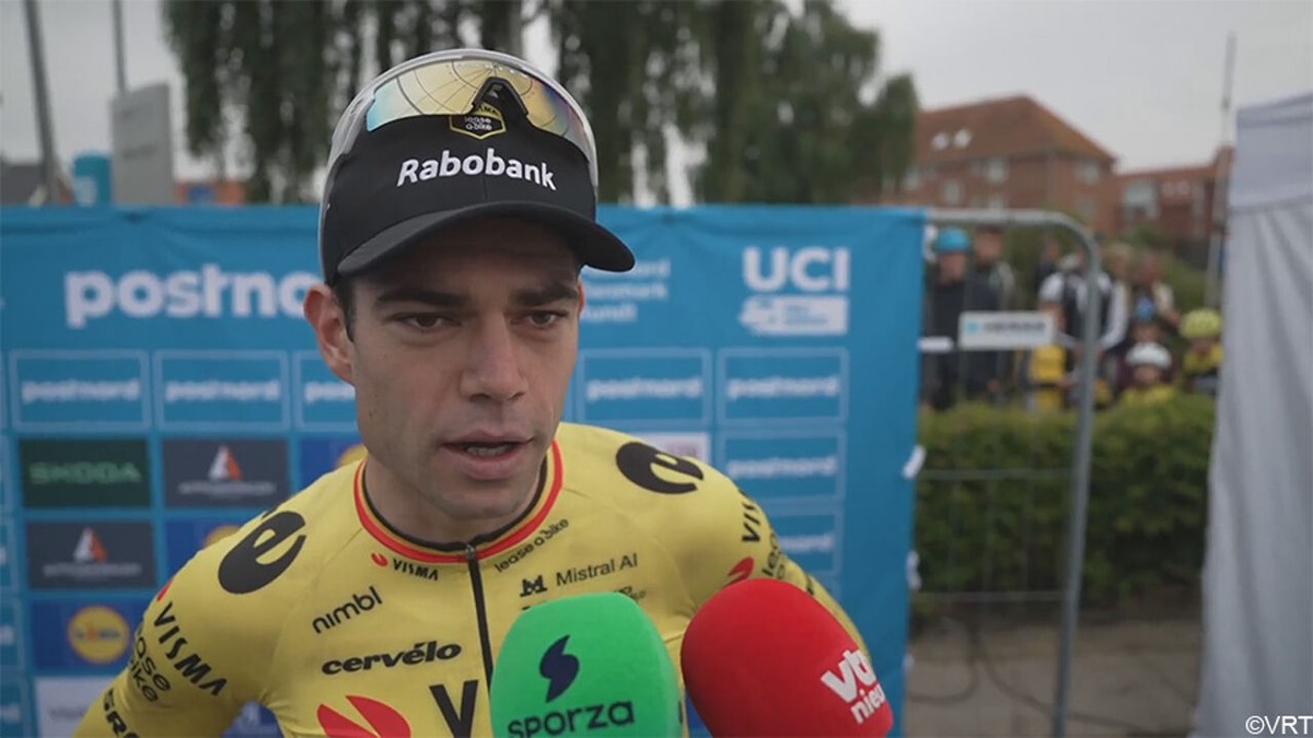 Hij leek onaantastbaar, maar Van Aert doet opvallende bekentenis na hattrick: "Ik wilde eigenlijk aantrekken voor Christophe"