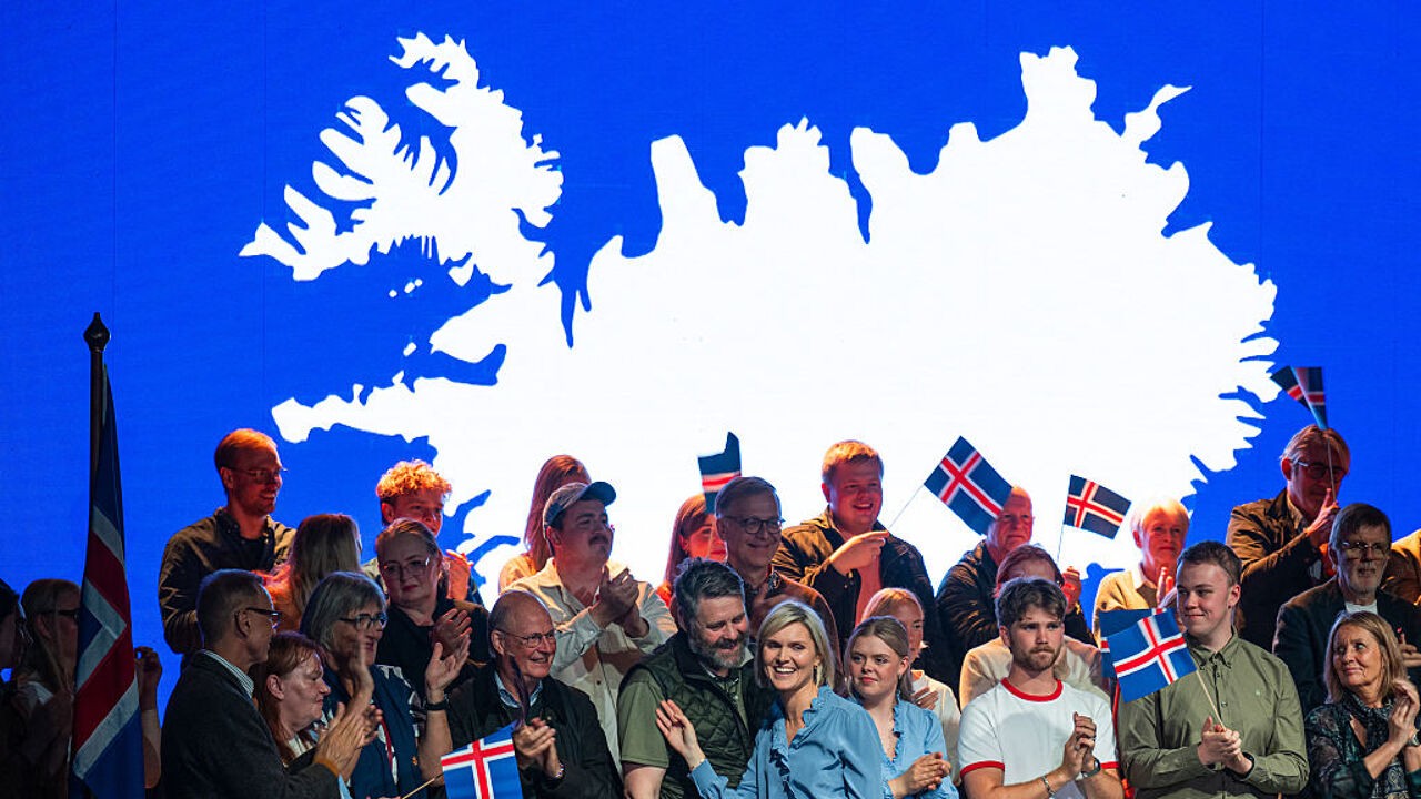 'Nee'-kamp op flinterdunne voorsprong in IJslands referendum over EU-onderhandelingen: "Uitslag lijkt moeilijk nog te keren"