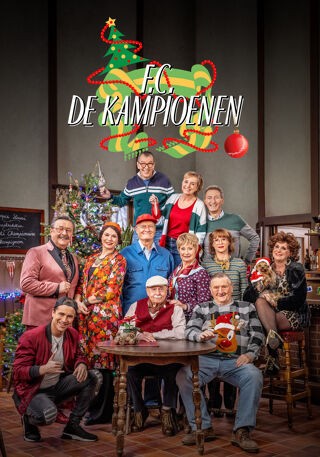Extra lange kerstspecial en een terugblik op het dertigjarige bestaan van F.C. De Kampioenen. - Kerstmis nadert, en na vele jaren komen de Kampioenen opnieuw samen. In hun vertrouwde café vieren ze kerst met alles erop en eraan: een klassiek kerstdiner, verrassende pakjes voor iedereen, en ook met talloze herinneringen aan de markantste momenten van de Kampioenensaga. Helaas wordt het ook de eerste kerst zonder hun geliefde Xavier. Kan Carmen de moed opbrengen om terug onder haar vrienden te komen voor een hommage aan haar chouke, en zal ze mee kerst vieren? Zullen eeuwige vijanden DDT en Fernand dit keer eens geen roet in het eten strooien? En wat zijn de plannen van Boma met een voetbalploeg zonder Xavier? Alle personages dragen op hun typische manier hun steentje bij aan dit warm kerstverhaal met een lach en vol mooie momenten. op VRT MAX