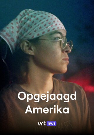 Reportagemagazine. - Met de documentaire Opgejaagd Amerika duikt VRT NWS in het dagelijkse leven van migrantenfamilies in Texas, de staat waar de meeste migranten worden opgesloten. De Belgisch-Amerikaanse Louise, die in Texas woont, volgt enkele persoonlijke verhalen die illustreren hoe Trumps verstrengde immigratiebeleid en de acties van de Amerikaanse immigratiedienst ICE, ingrijpen op lokale gemeenschappen. op VRT MAX