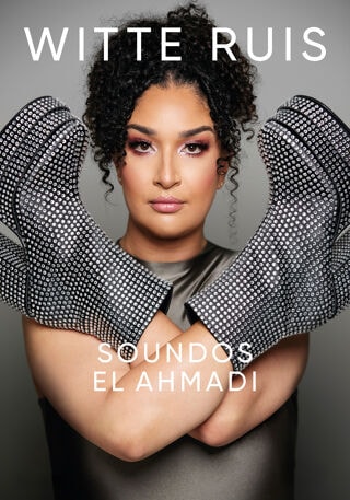 Zaalshow van de Nederlandse cabaretière Soundos El Ahmadi. 'Witte Ruis' is de opvolger van 'Comeback Kid'. -  op VRT MAX