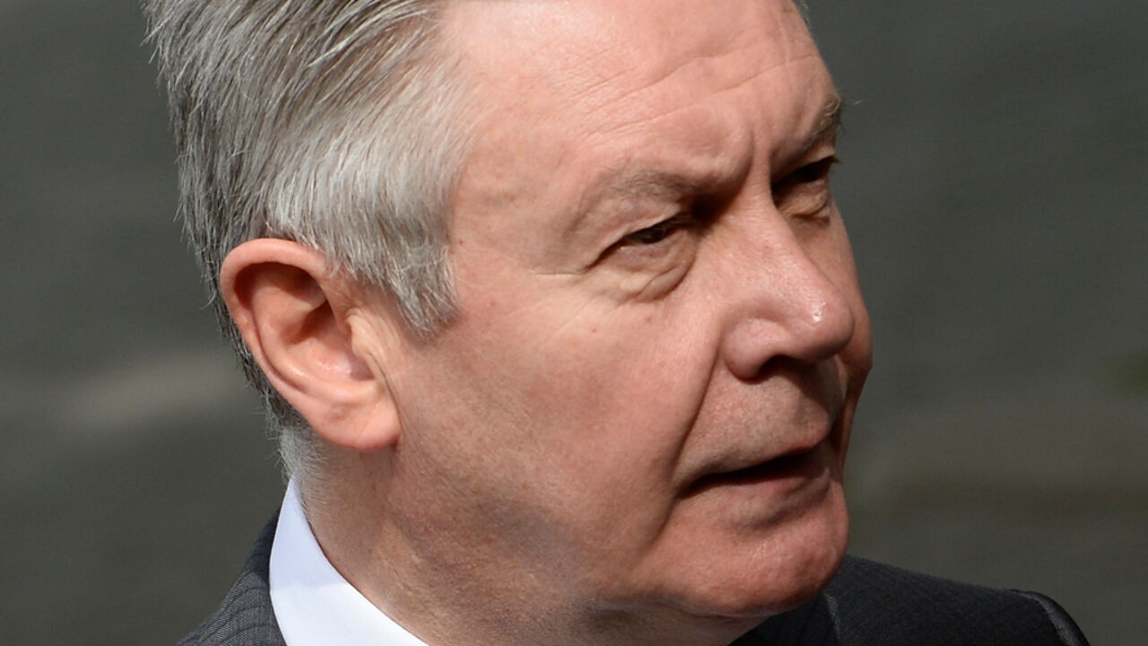 Oud-EU-commissaris Karel De Gucht (Open VLD) over Europees verzet De Wever: "Hij heeft ongelijk"