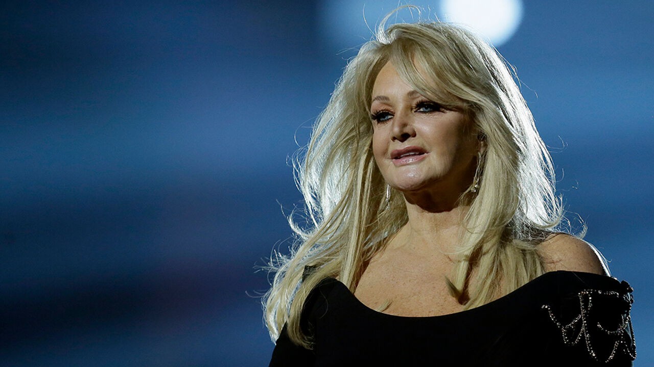 'Total eclipse of the heart'-zangeres Bonnie Tyler ontwaakt uit coma, maar "is nog steeds ernstig ziek"