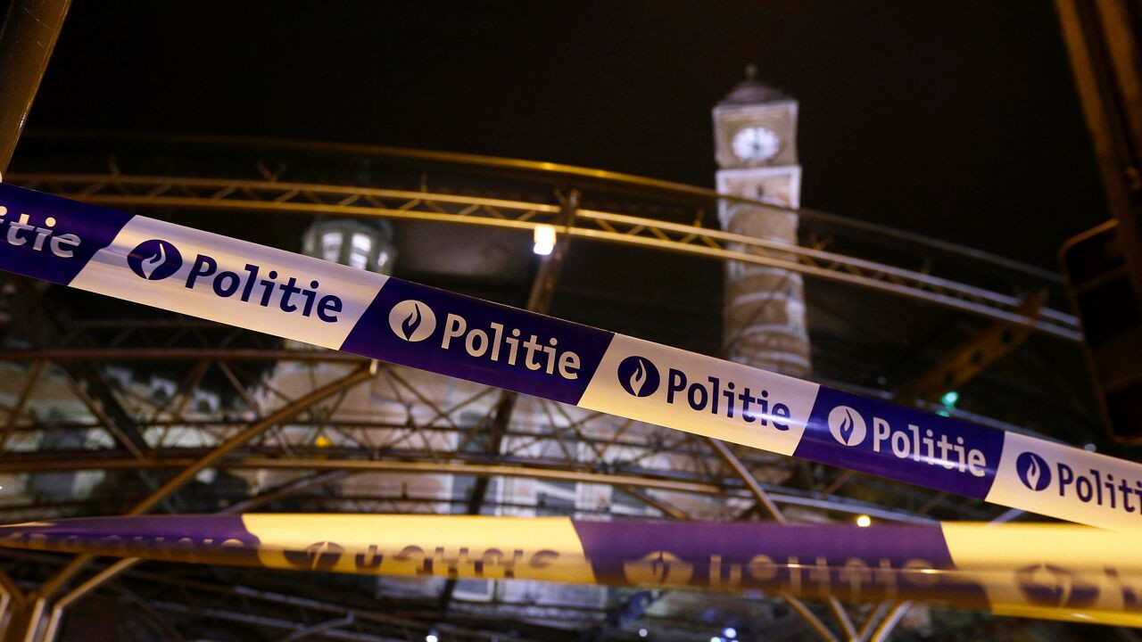 Politie controleert aan station Gent-Sint-Pieters na incidenten Gentse Feesten: "Veel mensen met gebruikershoeveelheden drugs aangetroffen"