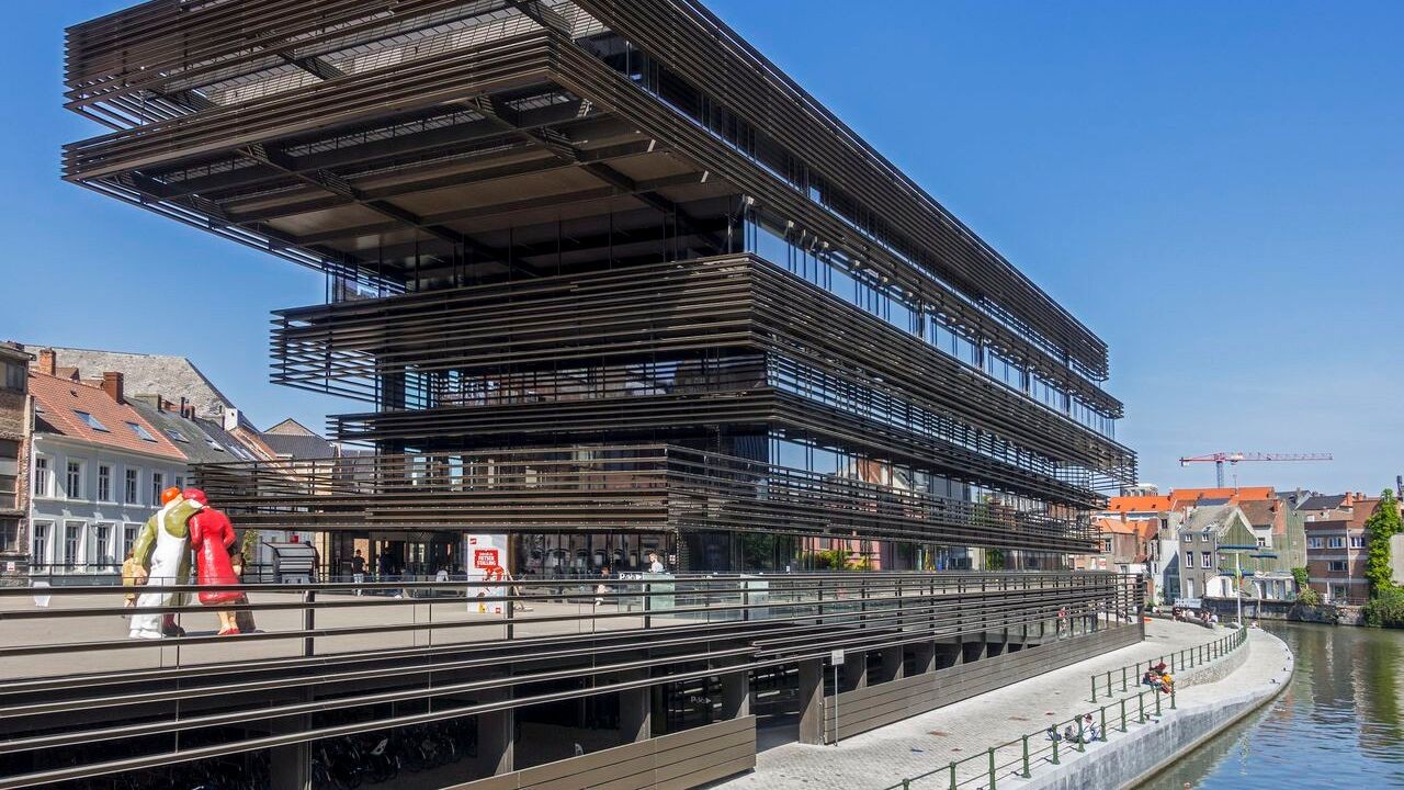 300-tal mensen even geëvacueerd uit De Krook in Gent door defect brandalarm: "Alles verliep rustig"