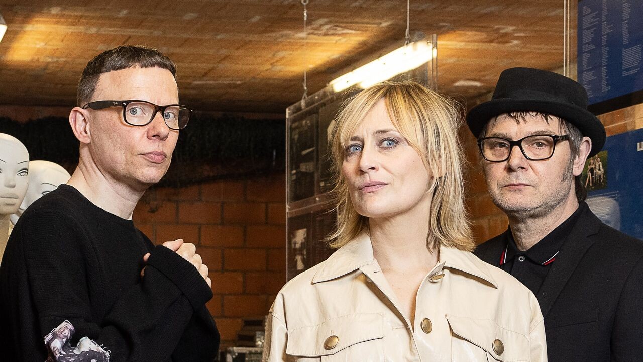 Geike Arnaert verlaat Hooverphonic opnieuw na 5 jaar: "Artistieke visies uit elkaar gegroeid"