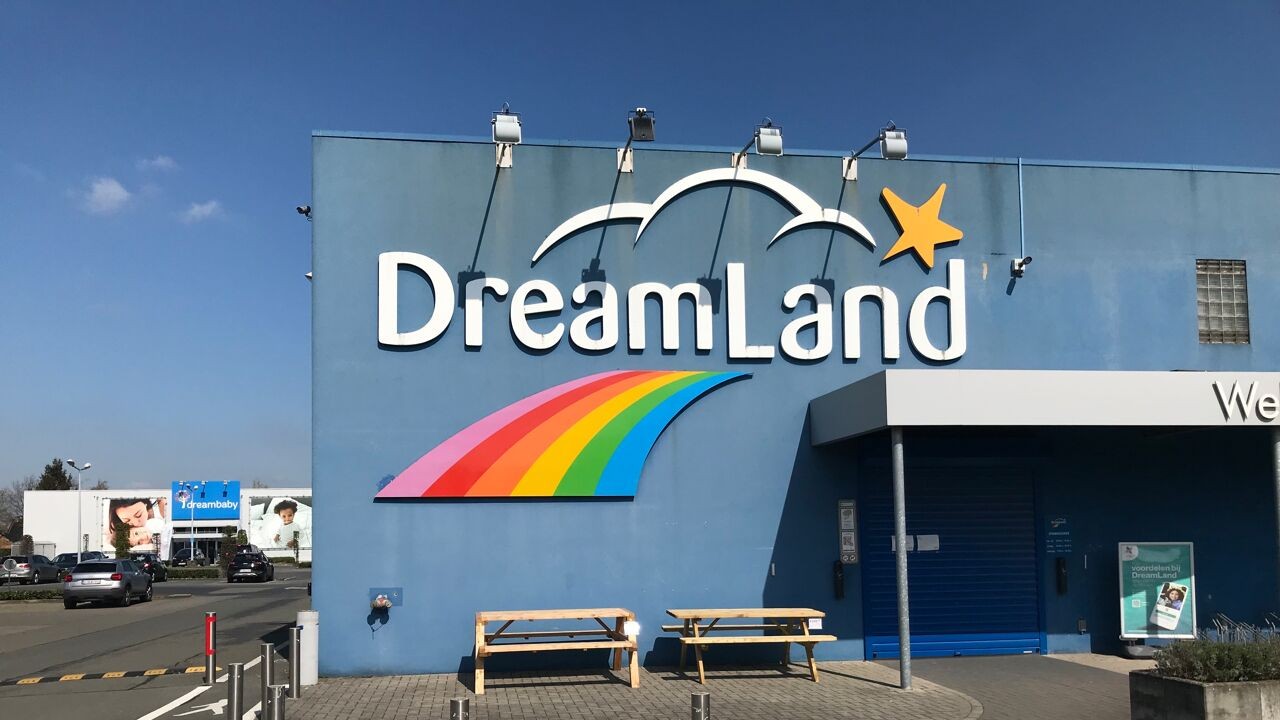 Speelgoedketen Dreamland wil logistieke activiteiten centraliseren: 65 banen bedreigd in Beersel