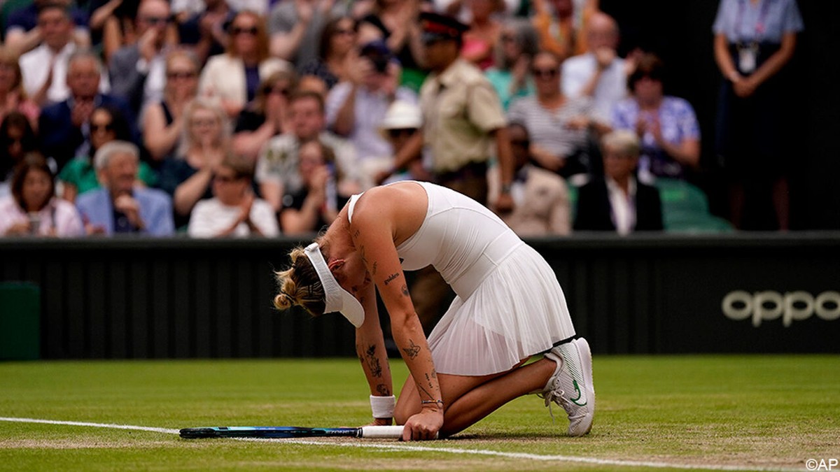 "Ik had een breekpunt bereikt": geschorste Wimbledon-winnares Vondrousova trekt naar het TAS om "strenge straf" aan te vechten