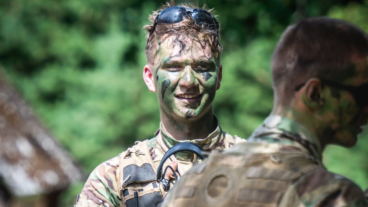 Militaire carrière lonkt voor prins Gabriël nu regels voor royals zonder dotatie worden aangepast