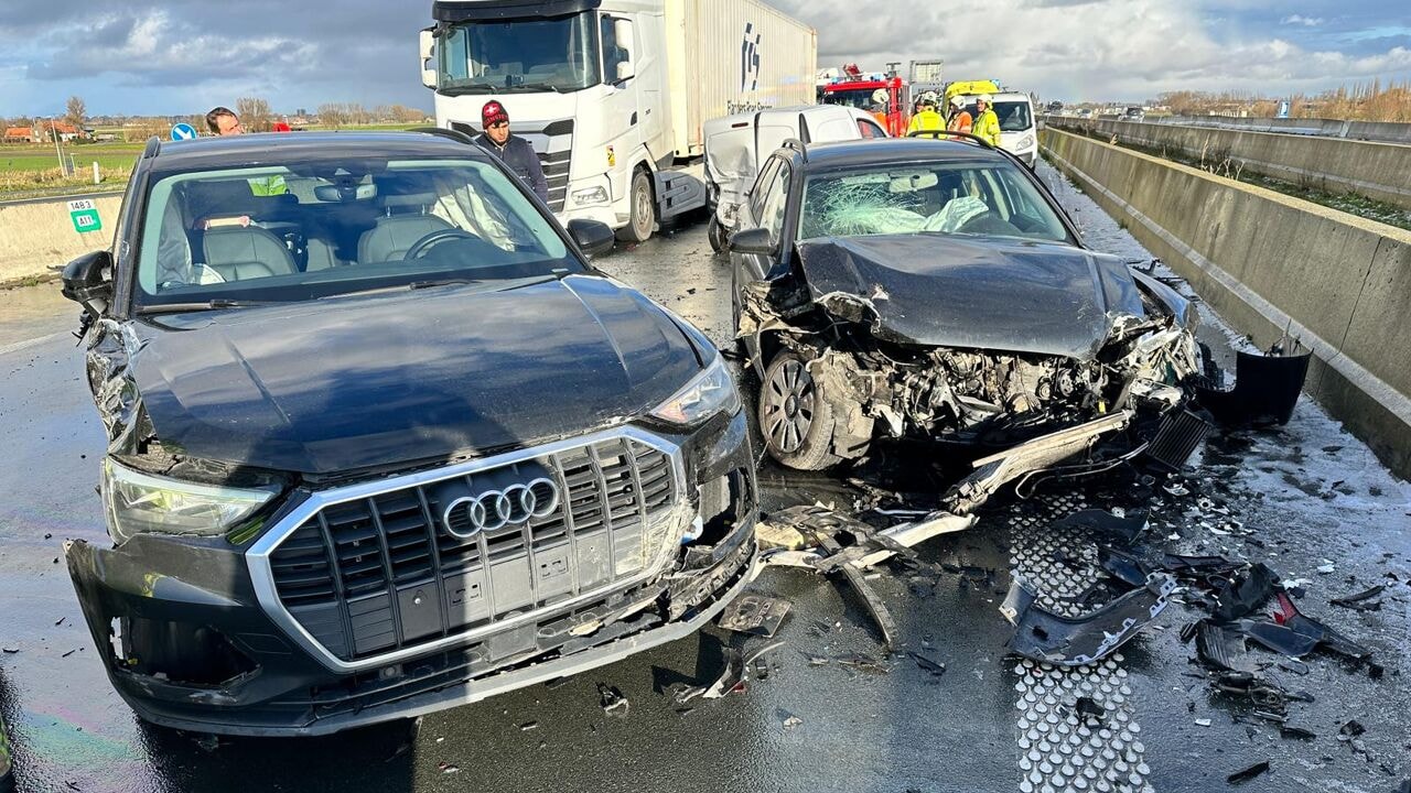 Auto's vol sensoren en toch blijven kettingbotsingen gebeuren: hoe kan dat?