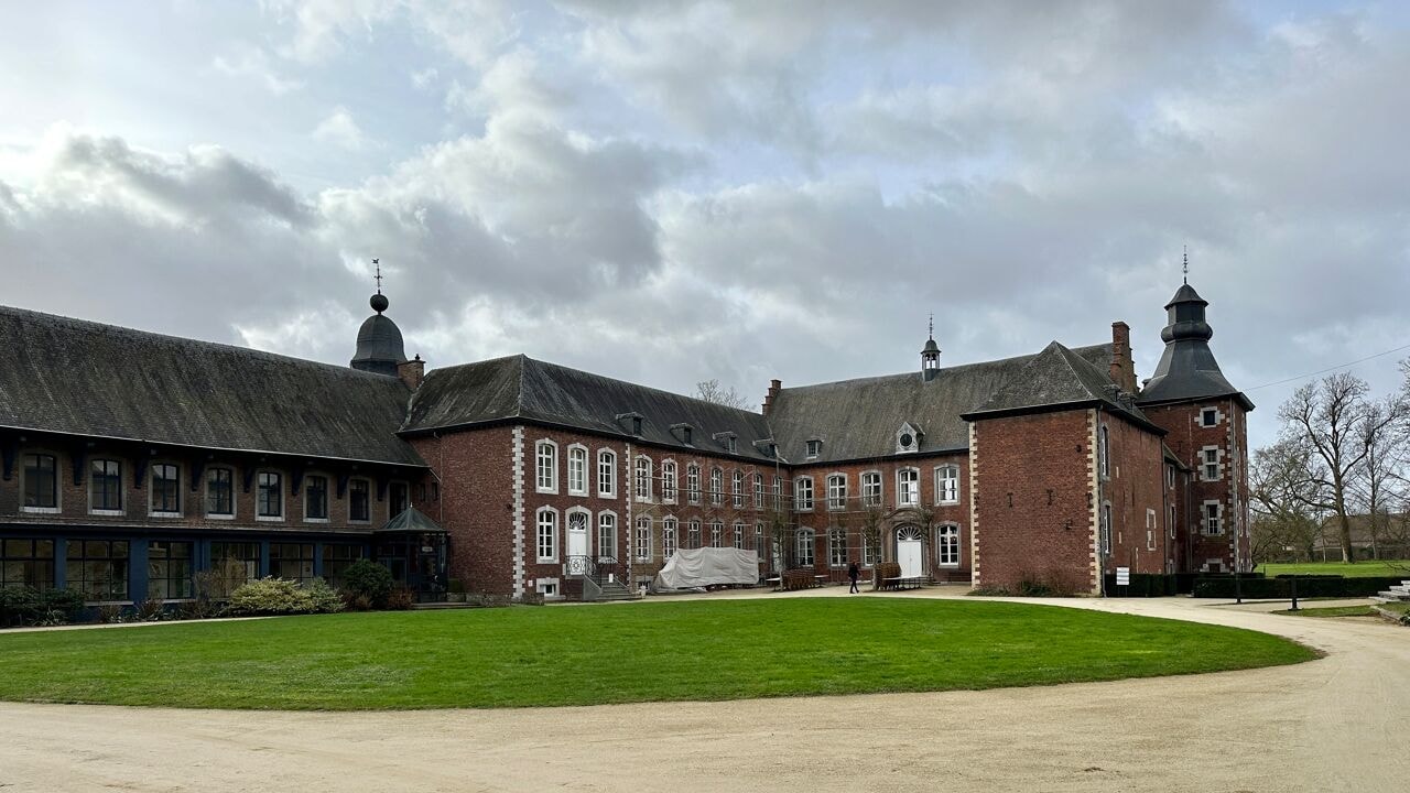 Grote vechtpartij tussen seizoensarbeiders in hotel Tongeren: politie ontruimt pand met 300 gasten