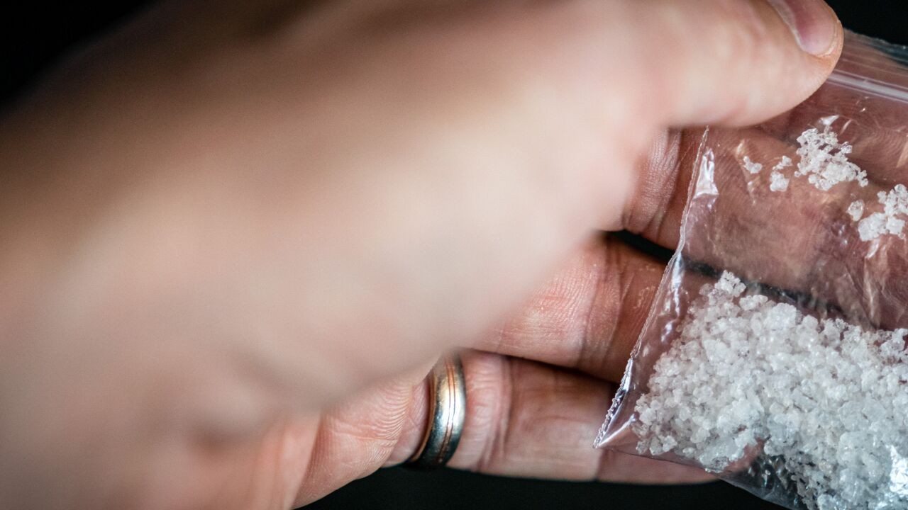 Tien mannen aangeklaagd voor verkrachten en drogeren van 5-jarig kind in Rijsel