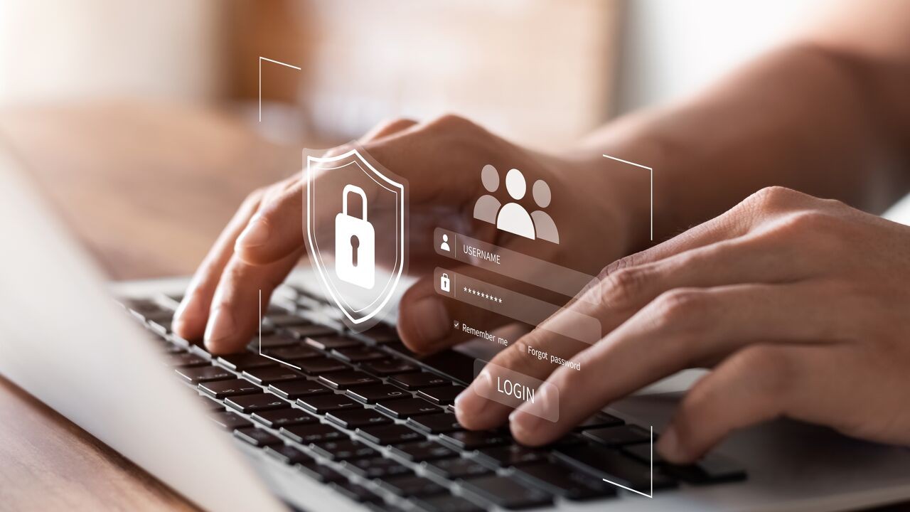 Parketmagistraat over AZ Monica: "Eenvoudiger en winstgevender voor criminelen om data te stelen dan fysieke zaken"