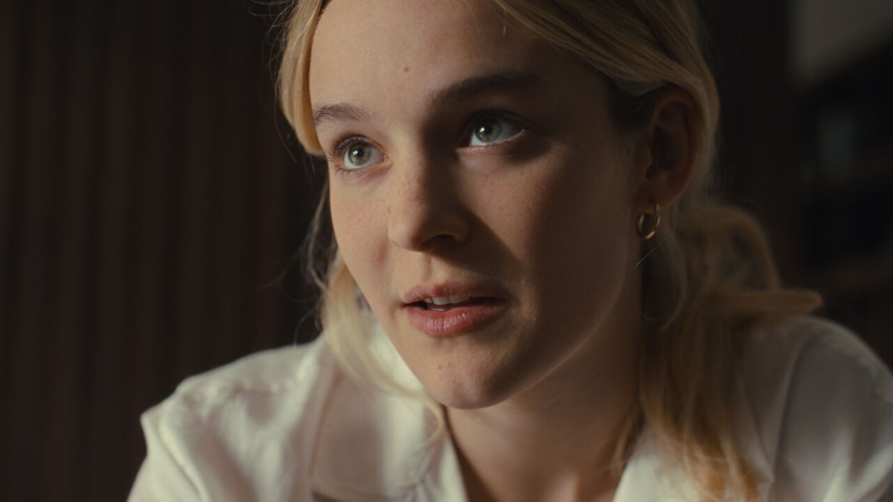 Pommelien Thijs over 'Knokke off 2': "Research gedaan naar bipolaire stoornis, want ik wil dat niet uit de losse pols spelen"