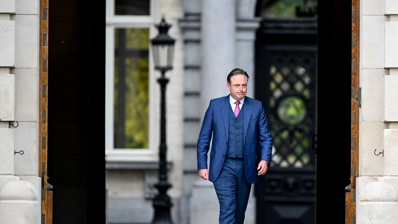 LIVE Formatie - Wellicht geen regering voor einde van het jaar, zegt formateur De Wever