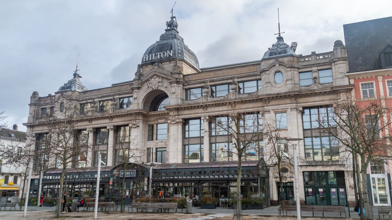 Antwerps Hilton krijgt mogelijk toch 4 extra verdiepingen, Fernand Huts protesteert
