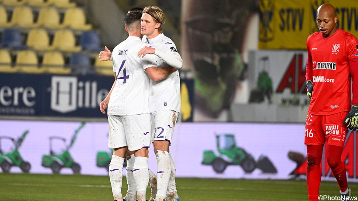 Avond vol Deens dynamiet op Stayen: tandem Dolberg-Dreyer loodst Anderlecht voorbij STVV, Zanka krijgt rood