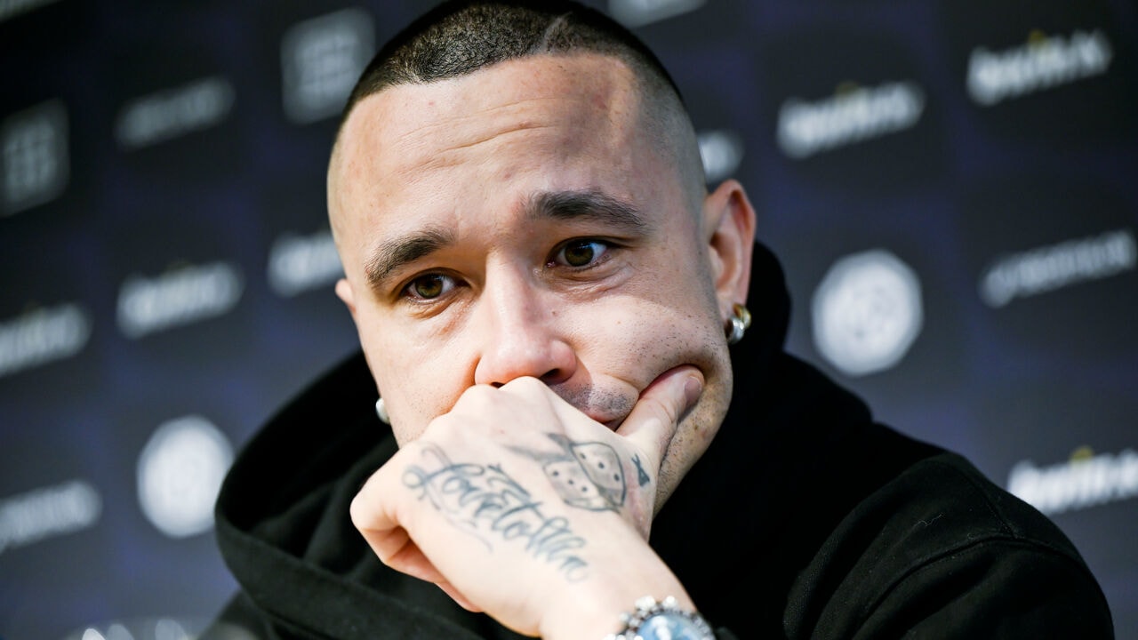 Radja Nainggolan opnieuw veroordeeld voor verkeersovertreding: smartphone gebruikt op elektrische step