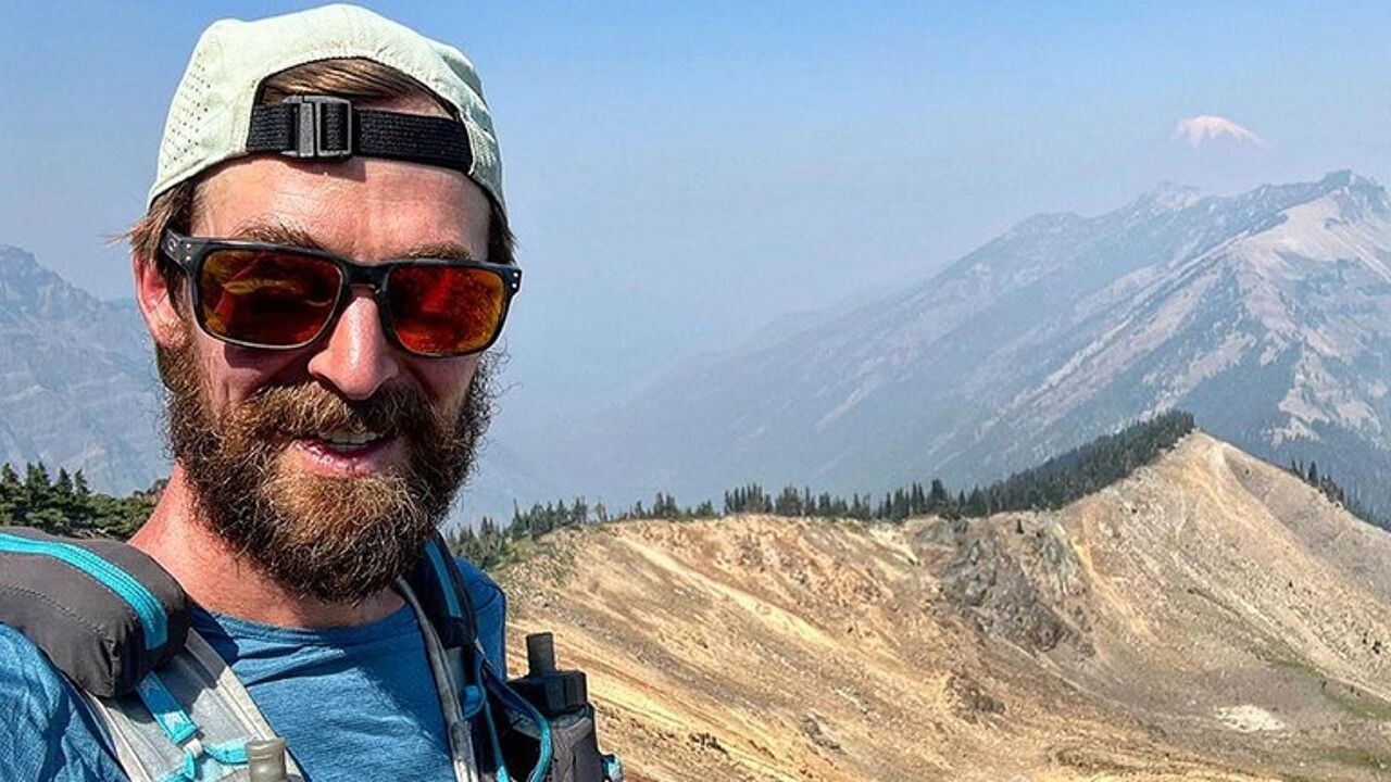 140.000 hoogtemeters en 3.034 kilometer: West-Vlaming Karel Sabbe start nieuwe recordpoging op zwaarste wandelroute van Europa
