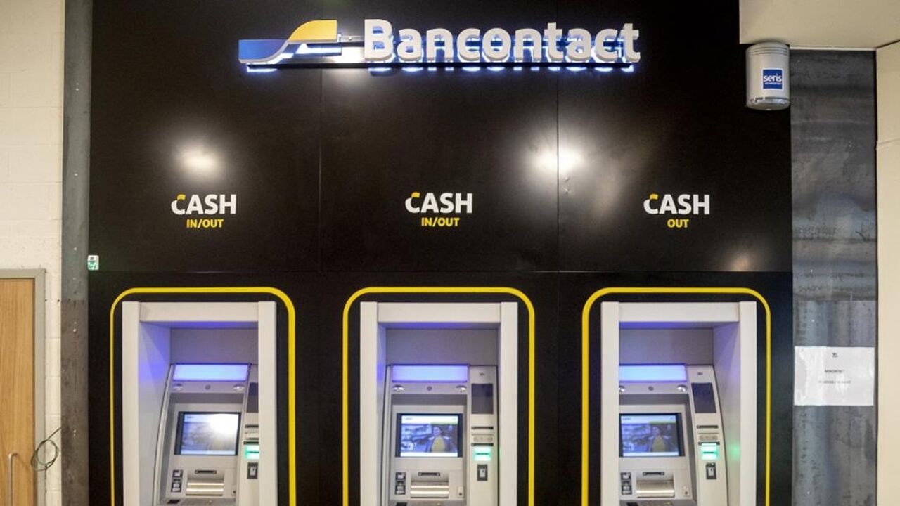 Storing bij bankautomaten over het hele land opgelost: klanten kunnen weer geld afhalen