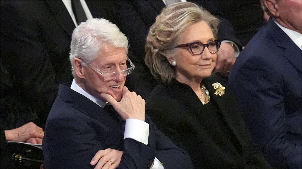 Commissie roept Bill en Hillary Clinton op te komen getuigen in zaak-Epstein, zeggen media in VS