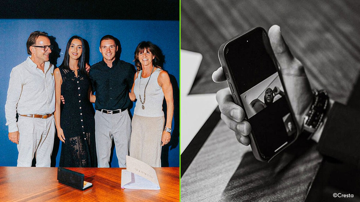 Met zijn dierbaren én zowaar Lukaku als 'getuige': zo tekende Remco Evenepoel het contract bij zijn nieuwe ploeg