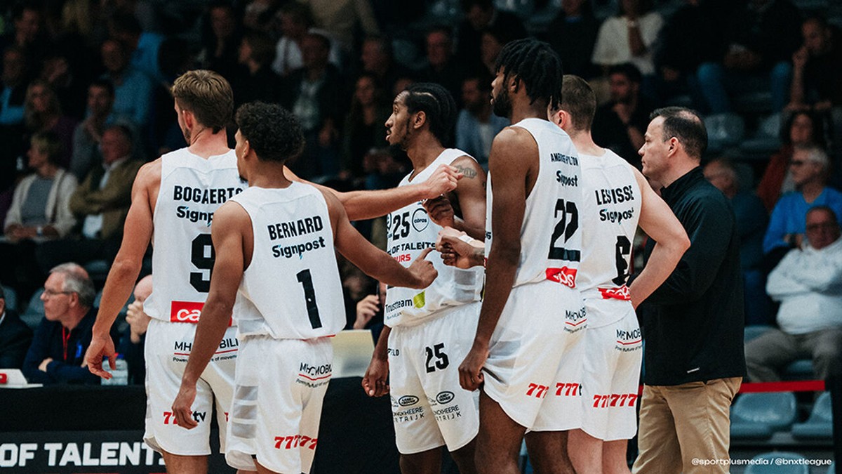 Kortrijk is baas in West-Vlaamse topper en smeert Oostende eerste thuisnederlaag van het seizoen aan