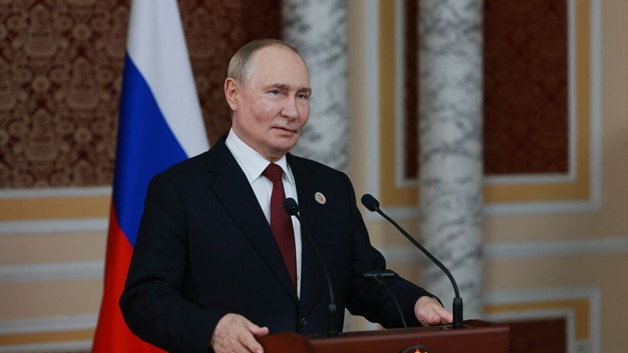 Poetin stelt staakt-het-vuren voor op 9 mei tijdens telefoongesprek met Trump