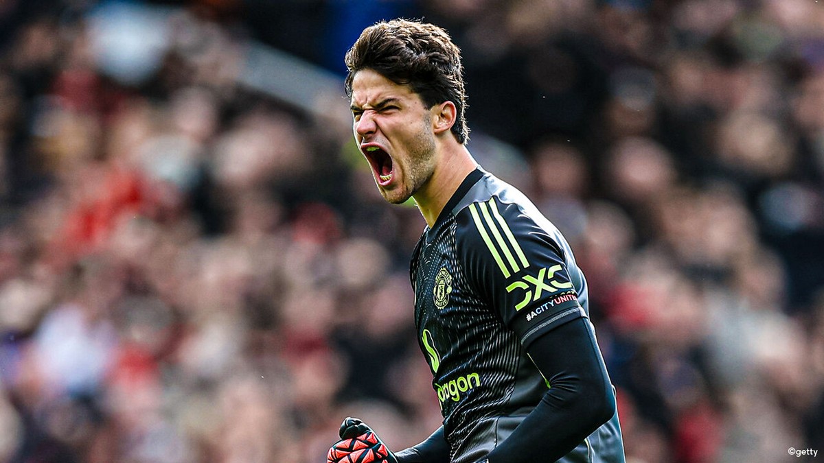 Premier League-fans roepen Senne Lammens uit tot beste aanwinst van het seizoen