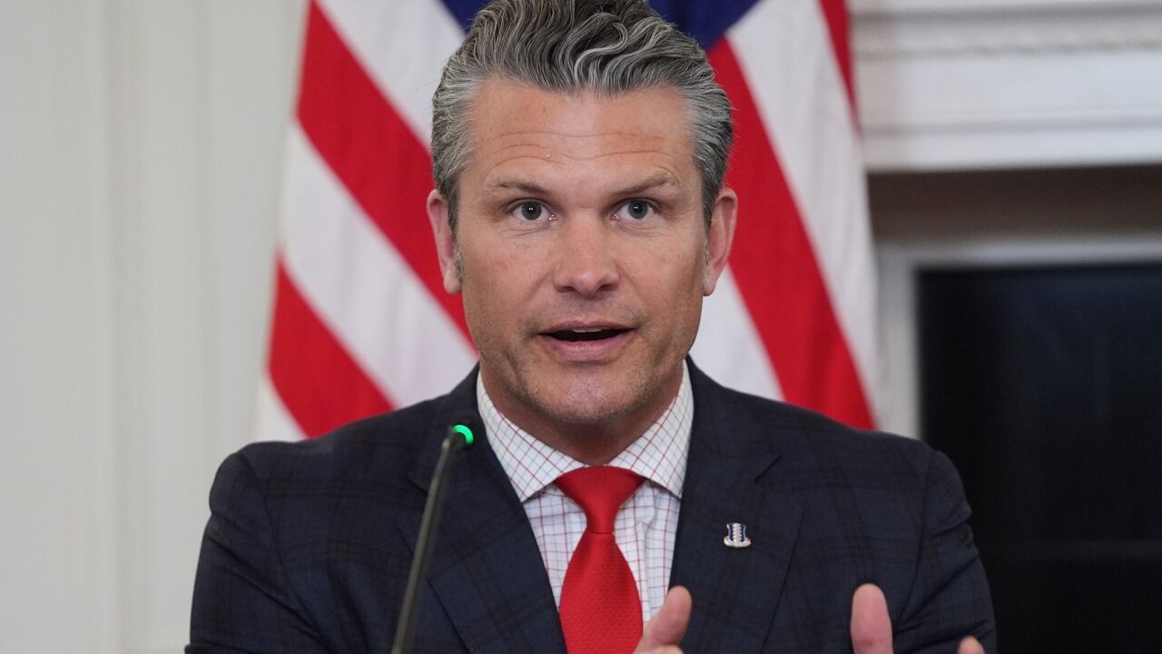 Onafhankelijk rapport over 'Signalgate' kritisch voor minister van Defensie Hegseth, al ziet hij dat helemaal anders