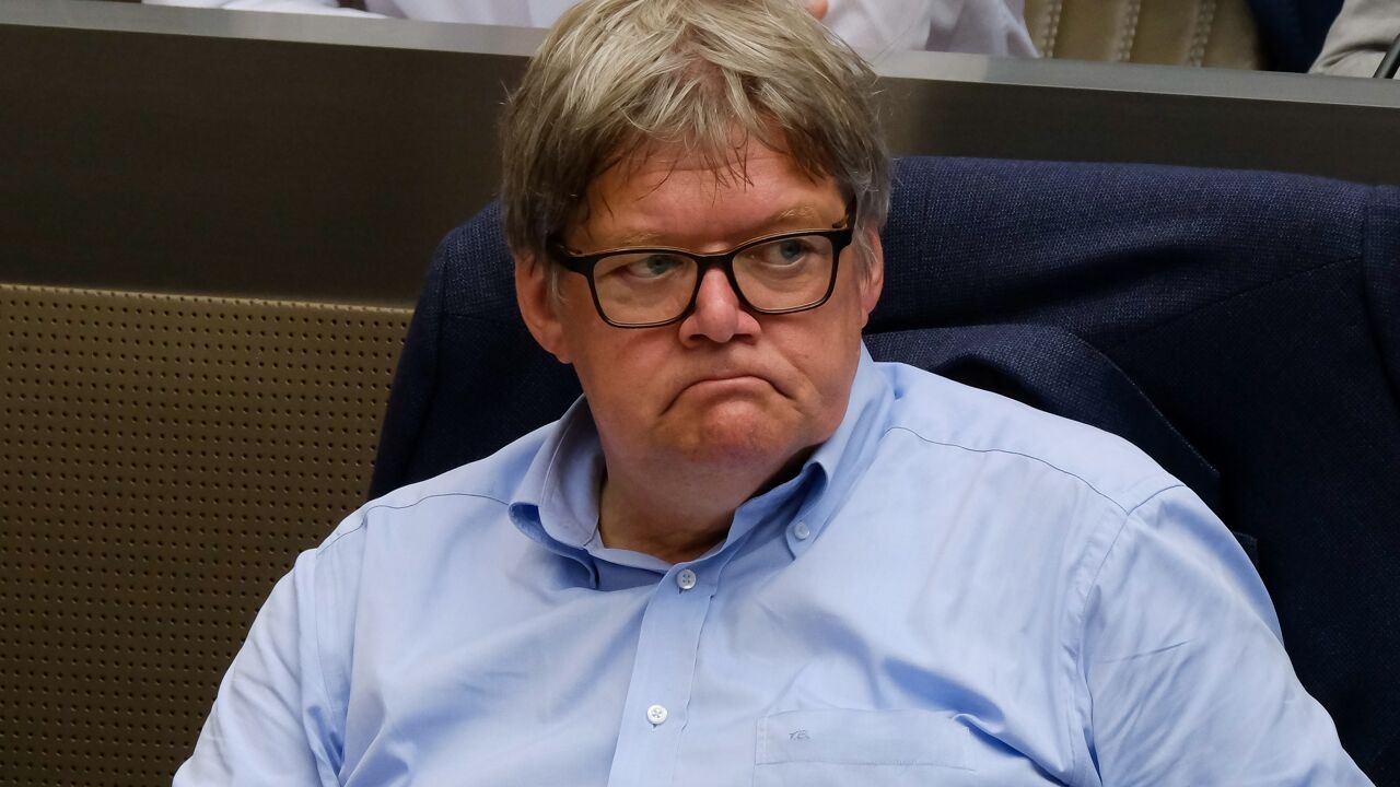 Dronkenschap burgemeester Ludwig Vandenhove (Vooruit) blijft zonder gevolgen, klacht tegen maker van beelden geseponeerd