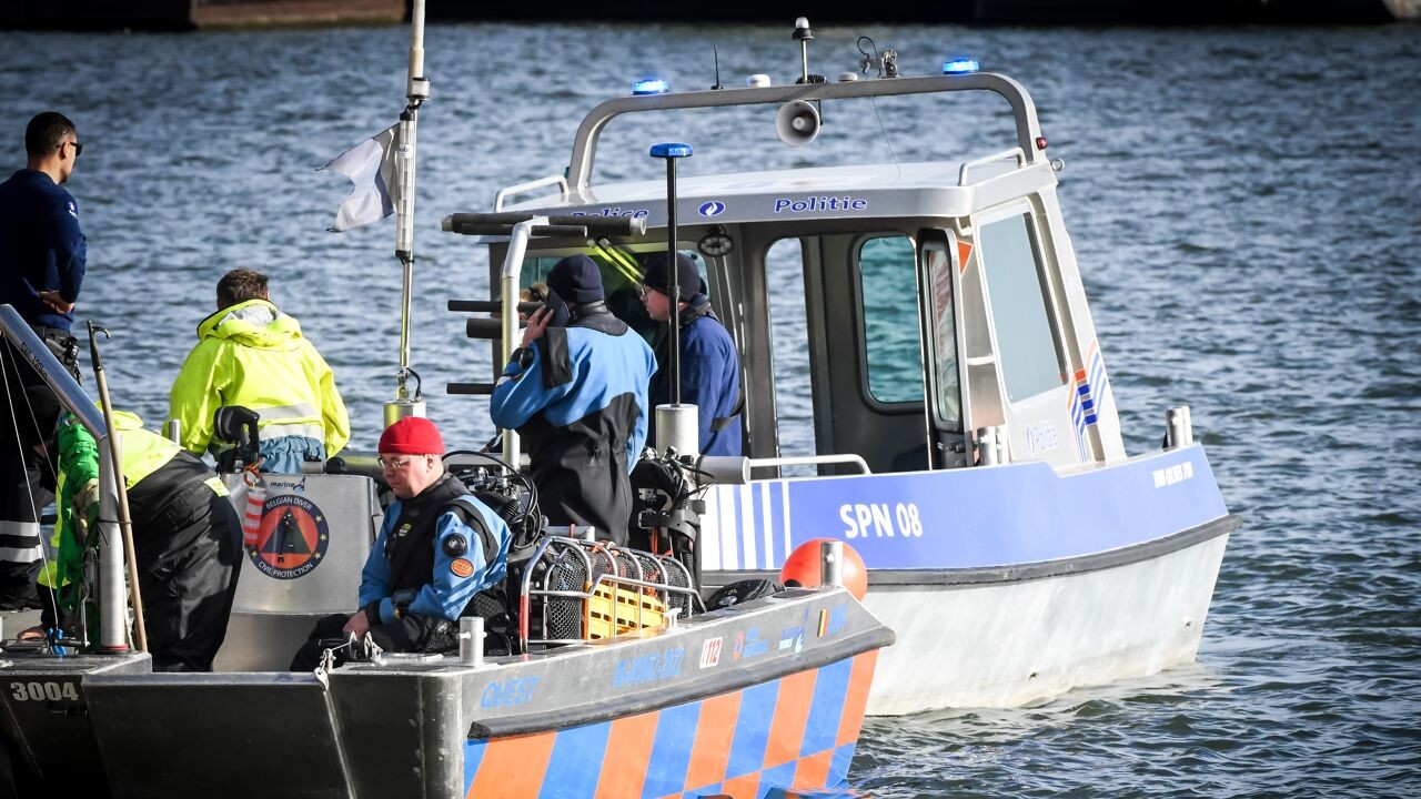 Lichaam van derde opvarende van gezonken bootje aangetroffen in Maasplassen in Kinrooi