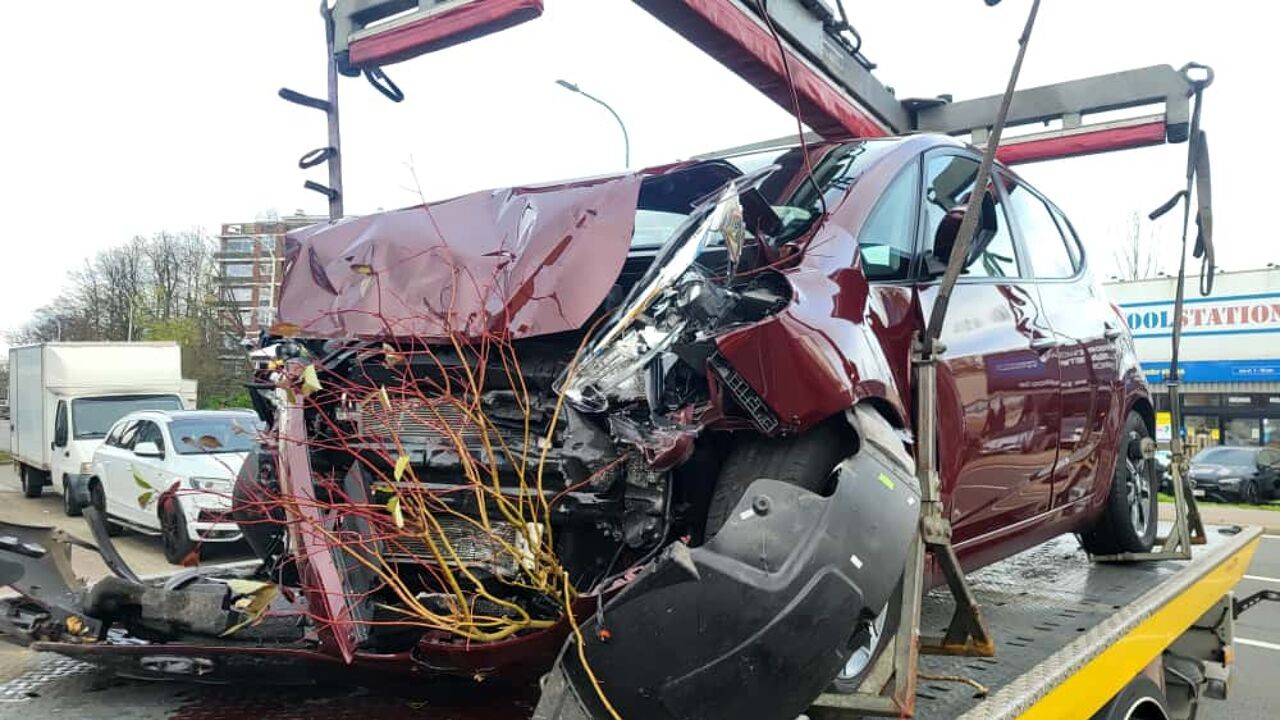 Bejaard koppel komt om bij verkeersongeval in Borsbeek, politie onderzoekt exacte omstandigheden