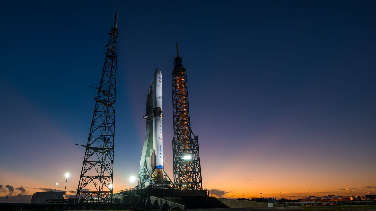 De keerzijde van het noorderlicht: raketlancering naar Mars uitgesteld