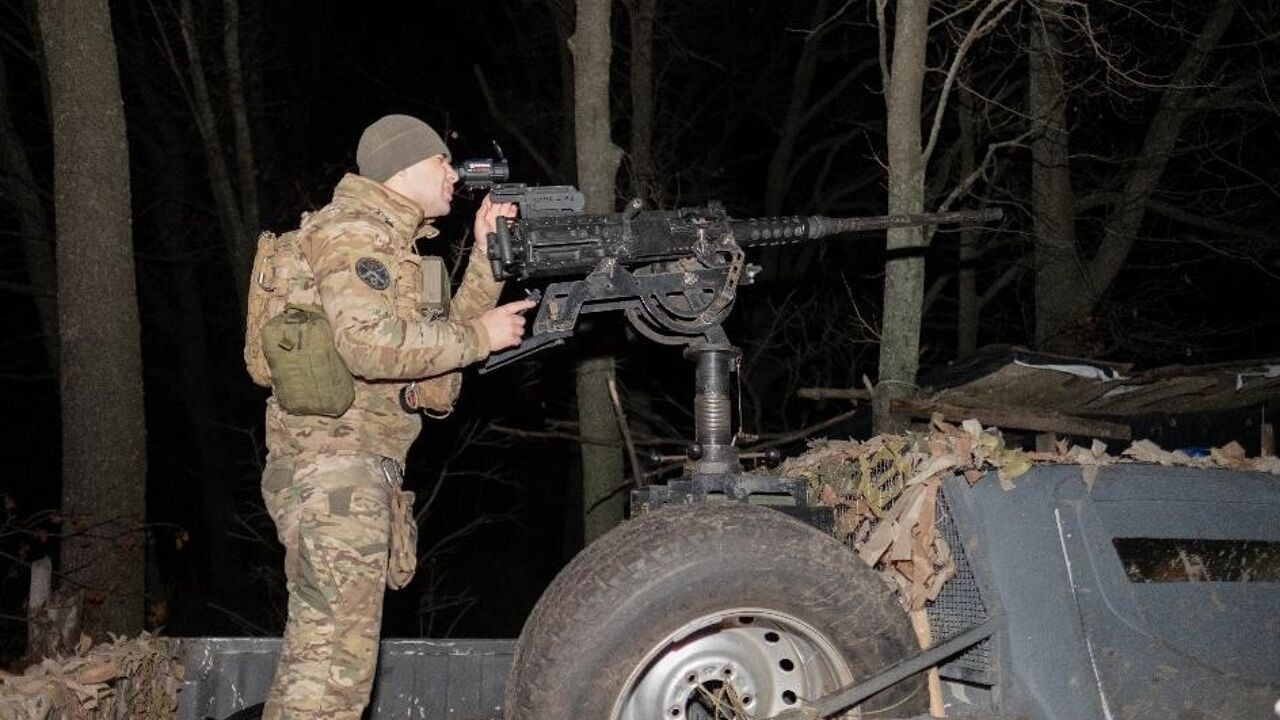 Oekraïne zet kamikazedrones al massaal in aan het front: "Drones onderscheppen is veel te duur, schiet ze gewoon neer"