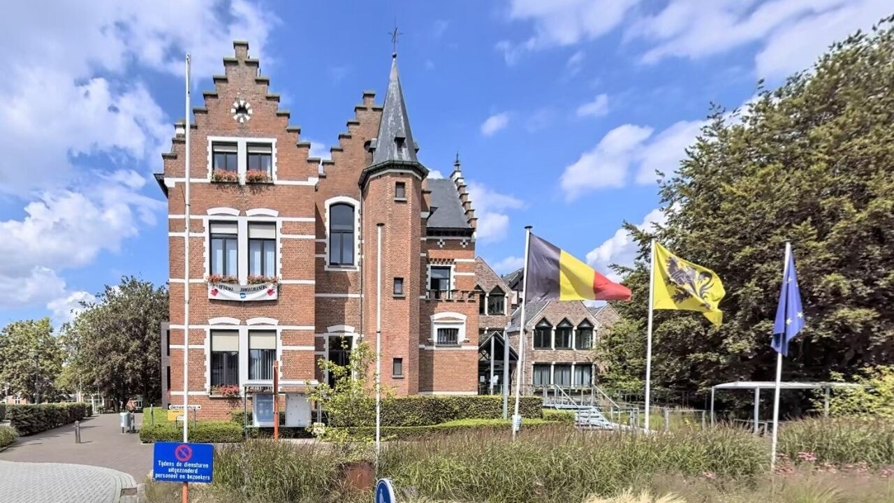 Oud-medewerker van OCMW Bornem voerde voor bijna 74.000 euro onregelmatige verrichtingen uit