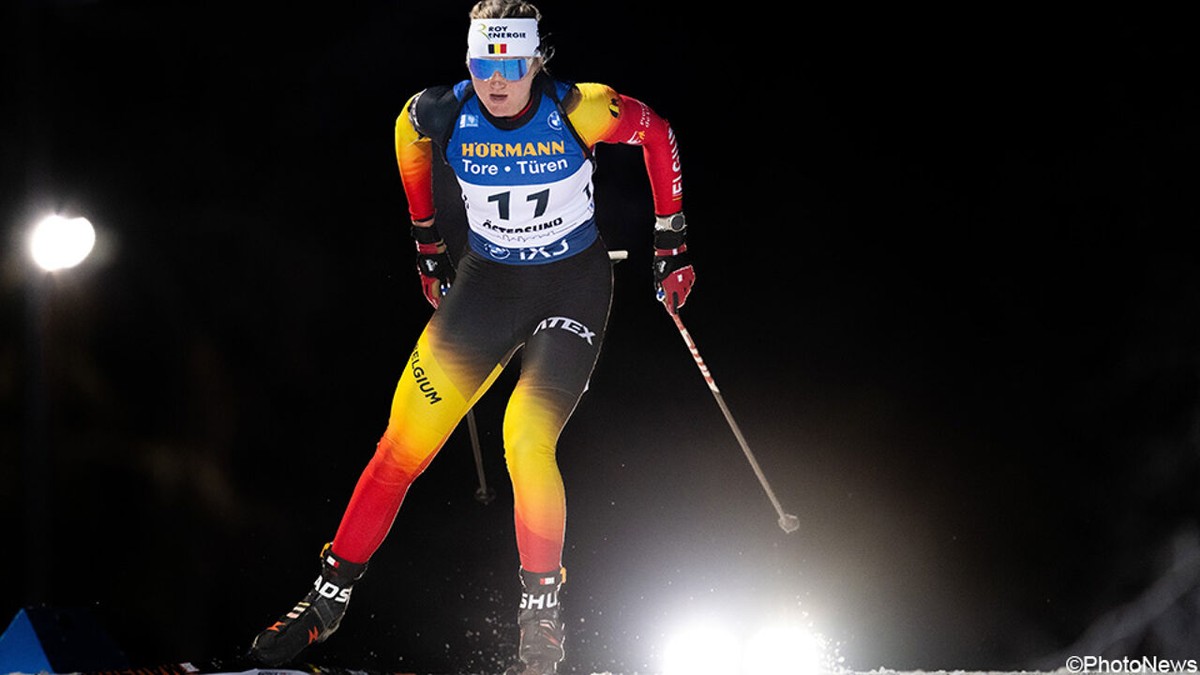 Foutloze Maya Cloetens (21e) en rappere Thierry Langer (23e) sprinten net niet naar top 20 in Hochfilzen