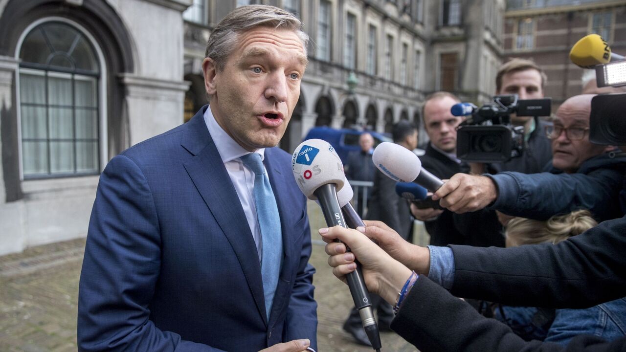 Vijf weken na verkiezingen zit formatie in Nederland in het slop