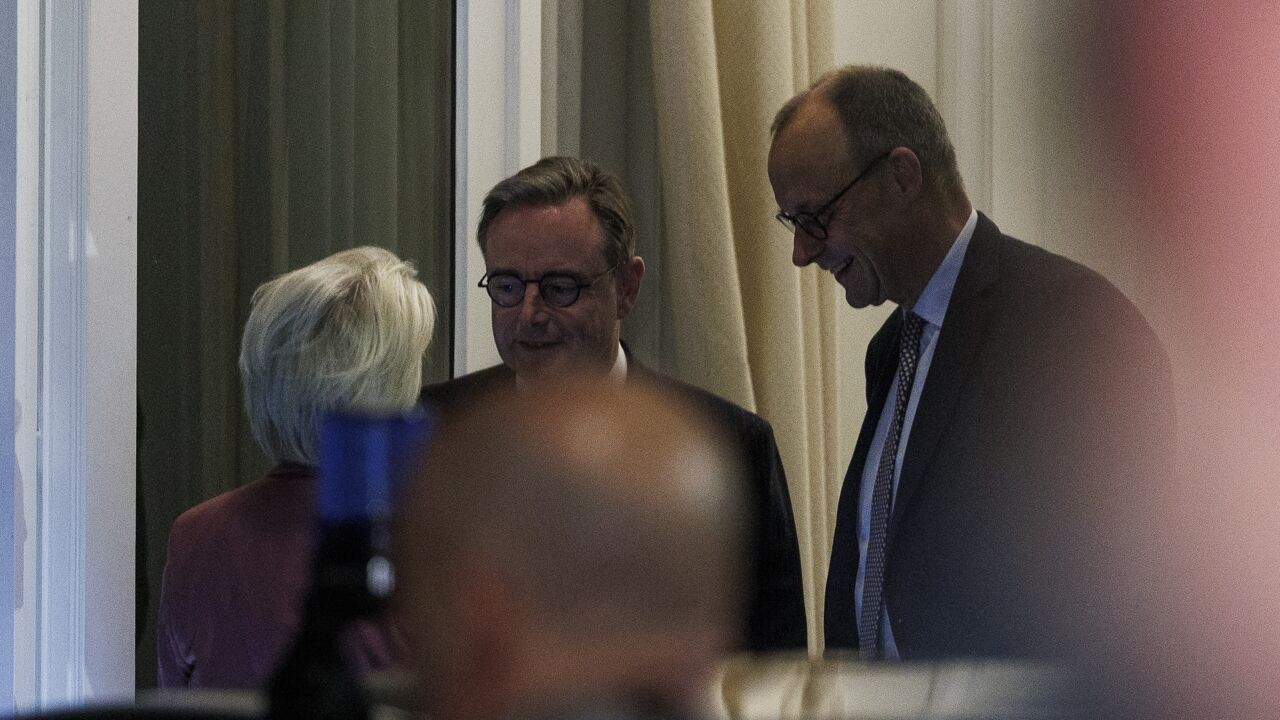 Merz en Von der Leyen na overleg met De Wever over Euroclear: "Alle landen moeten zelfde risico dragen"
