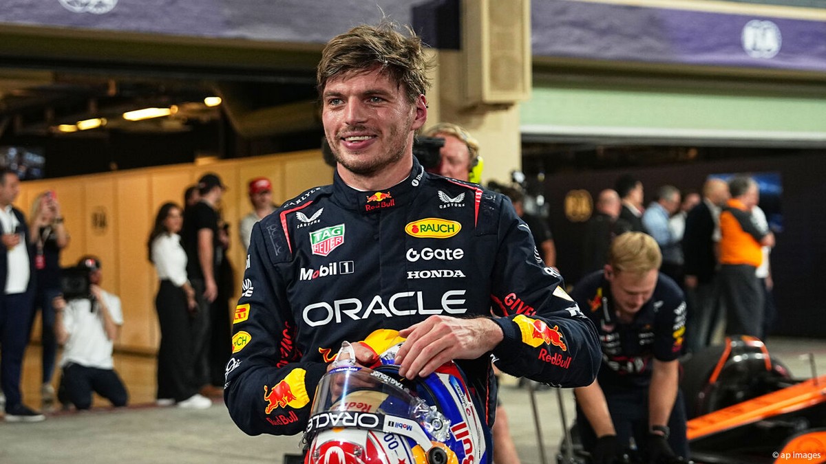 Max Verstappen zet McLarens onder druk met polepositie, Lando Norris kan vanaf 1e startrij gooi doen naar wereldtitel