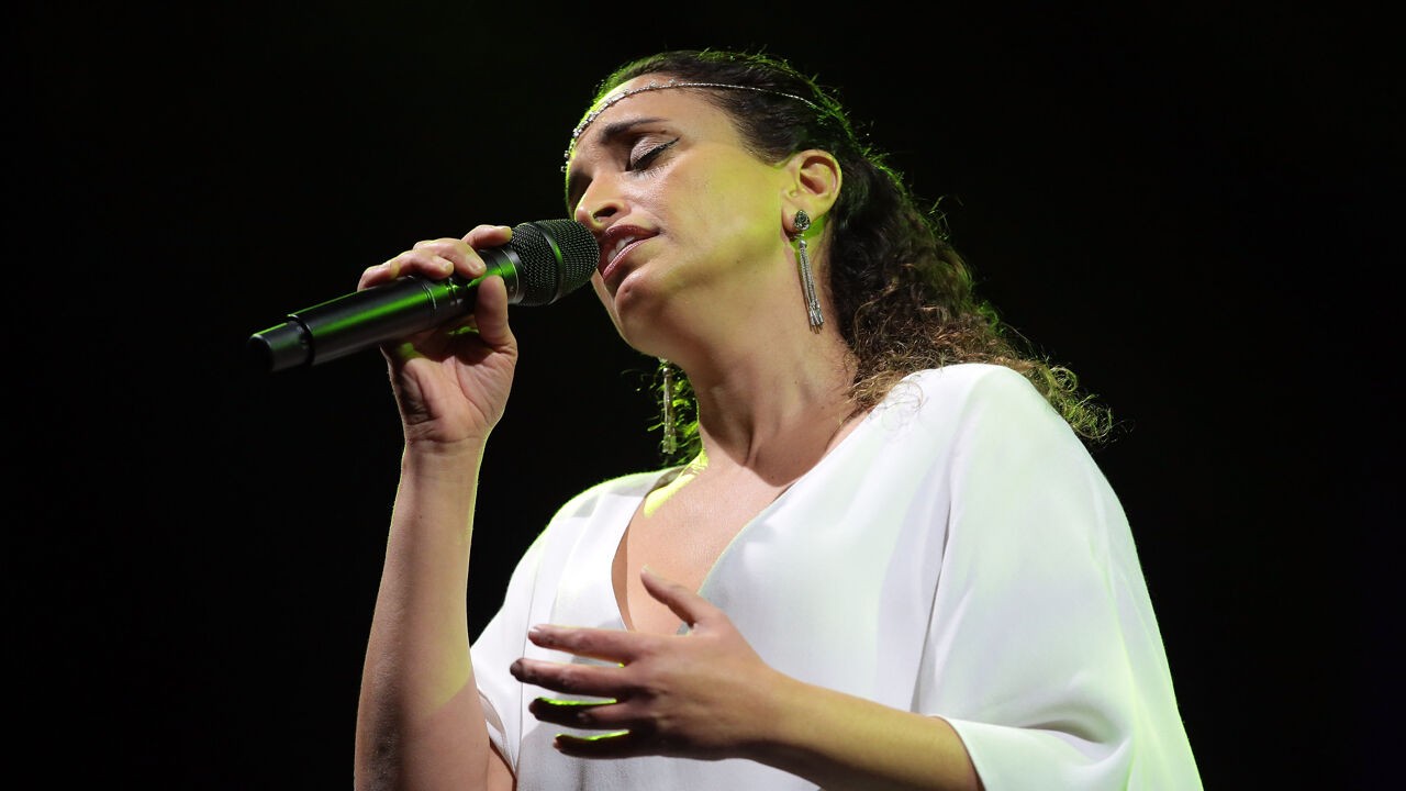 Israëlische zangeres Noa: "Als ik Israël was, zou ik er uit solidariteit voor kiezen dit jaar niet deel te nemen"