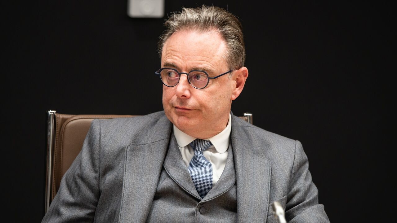 De Wever voor cruciale top: "Ik geef mij niet gewonnen"