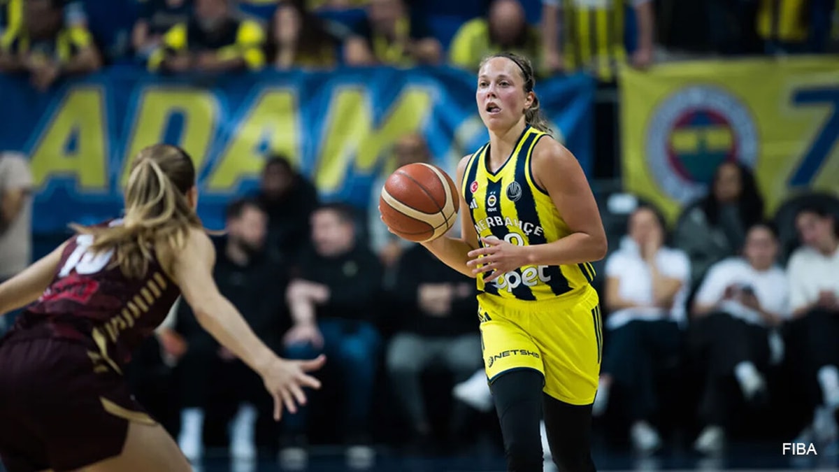 Belgian Cat Julie Allemand verlengt met 1 seizoen bij Fenerbahçe en krijgt nieuwe coach