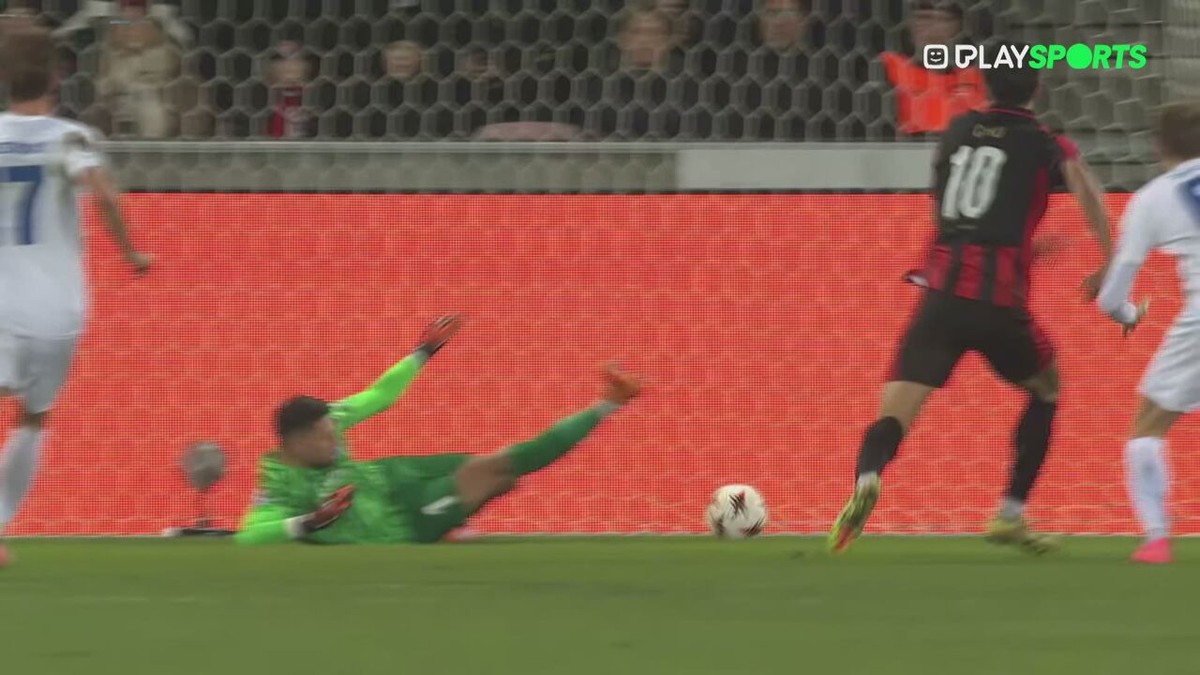 Bekijk de enige goal uit Midtjylland - Genk (1-0)