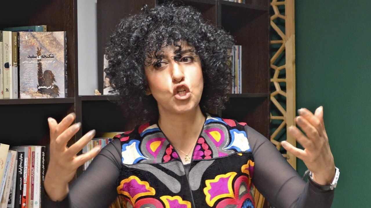 Nobelprijswinnaar Narges Mohammadi opnieuw opgepakt in Iran