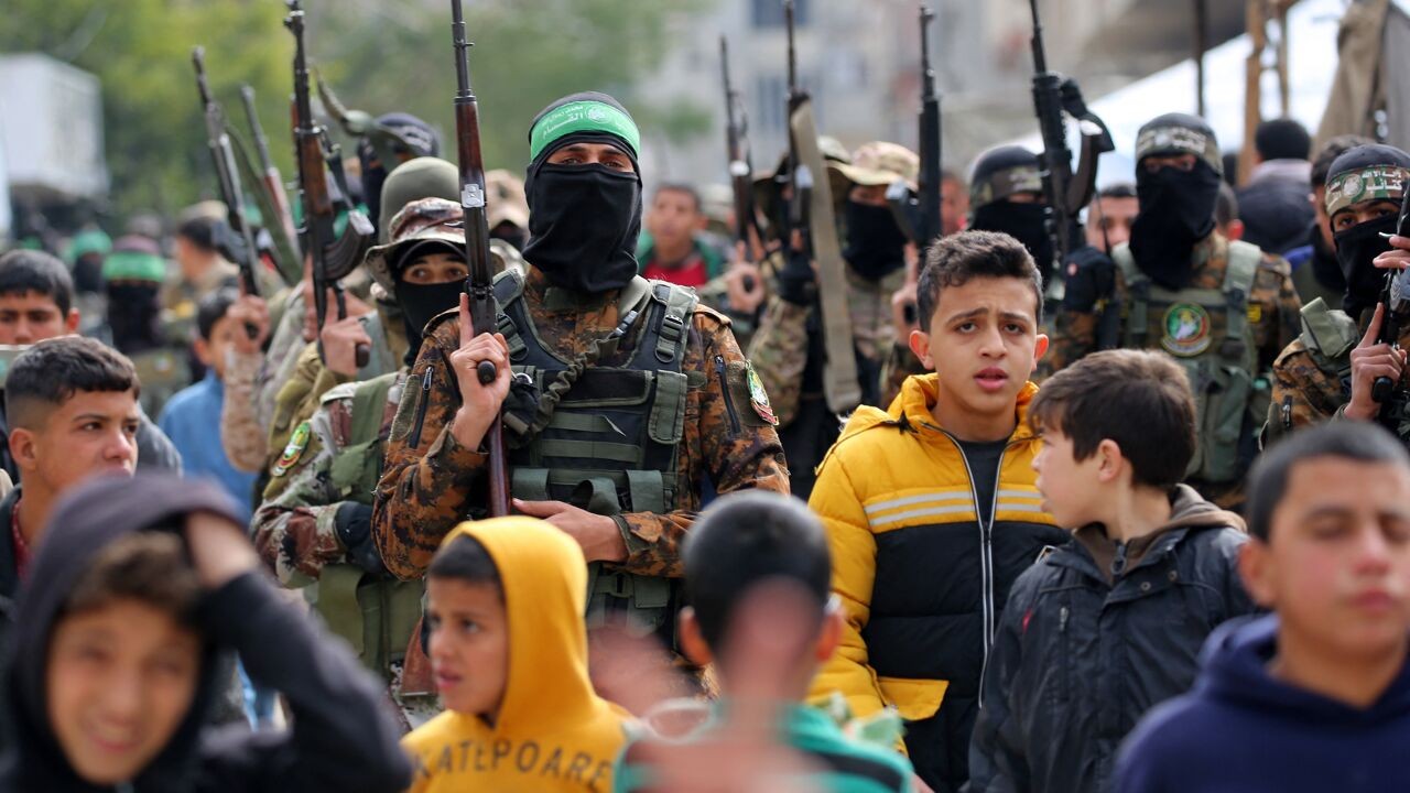 Hoge bevelhebber Hamas komt om na Israëlische raketinslag, ondanks officieel staakt-het-vuren