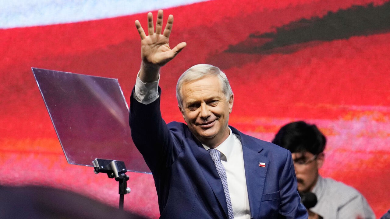 Radicaal-rechtse kandidaat Kast wint presidentsverkiezingen in Chili